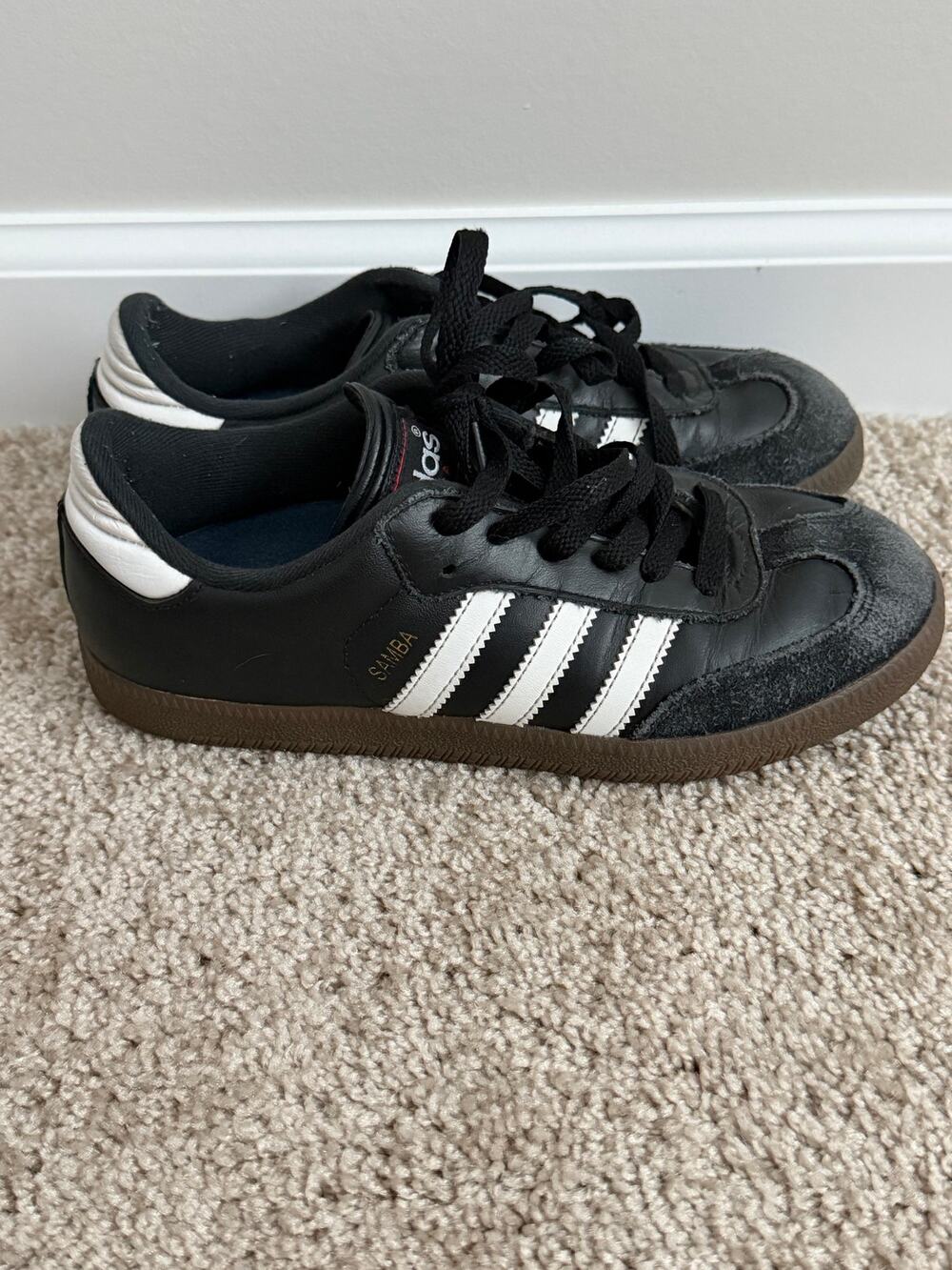 adidas Samba Classic Kids’ Indoor Soccer Shoes Size 4.5
